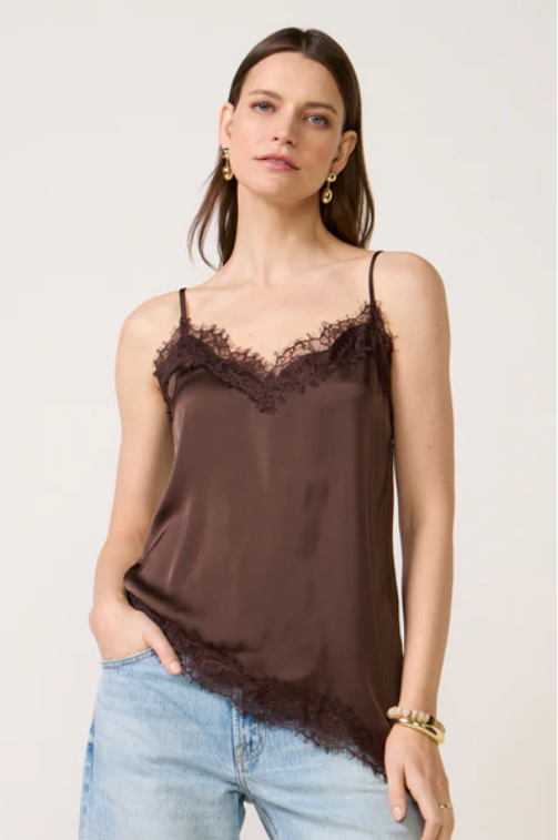 Classic White Blouse - 图片 2